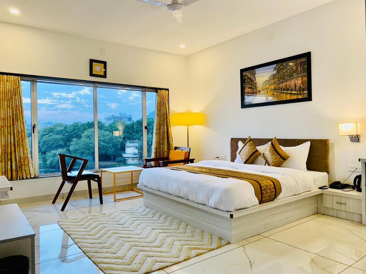 Jaydurg, A Lakehead Property At Pichola Lake By An Hotels Udaipur Extérieur photo